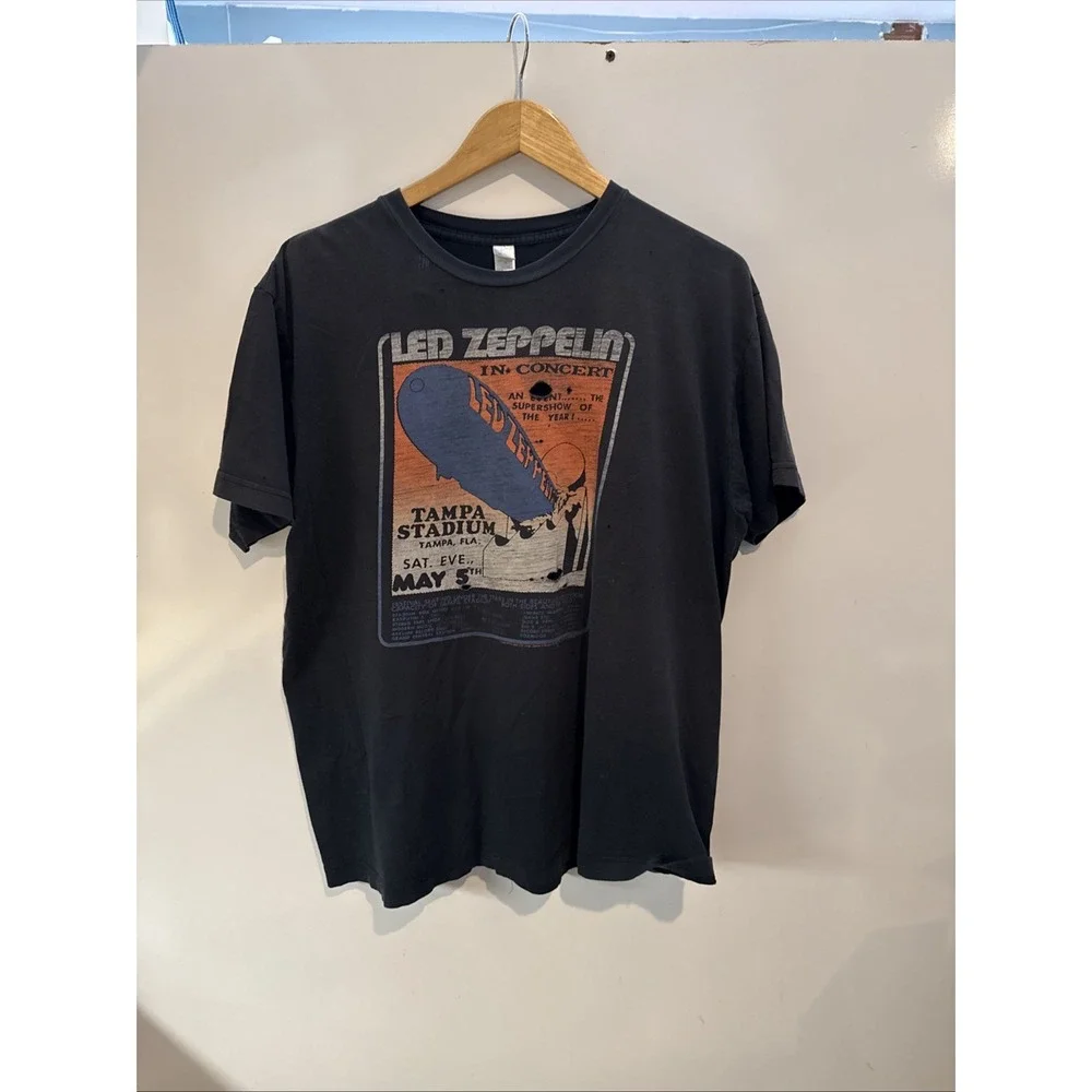 Led Zeppelin Live In Concert Tampa FL Shirt Adult XL Black Rock EUC Music Tee